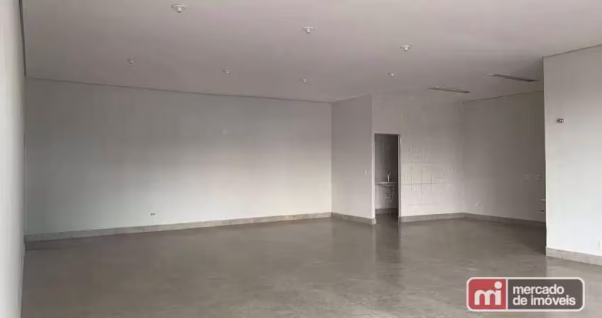 Vende-se excelente salão comercial, esquina com 34 m de frente para av. mogiana, 340 m² terreno e 277 construção, distribuídos em 2 salões .
