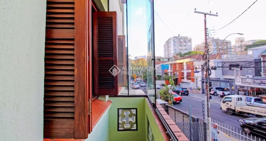 Apartamento com 2 quartos à venda na Rua Miguel Tostes, 414, Rio Branco, Porto Alegre