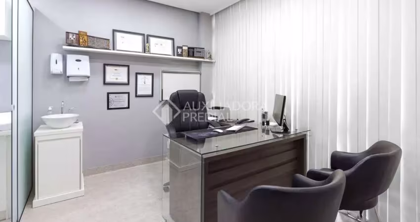 Sala comercial à venda na Rua Dona Laura, 354, Rio Branco, Porto Alegre