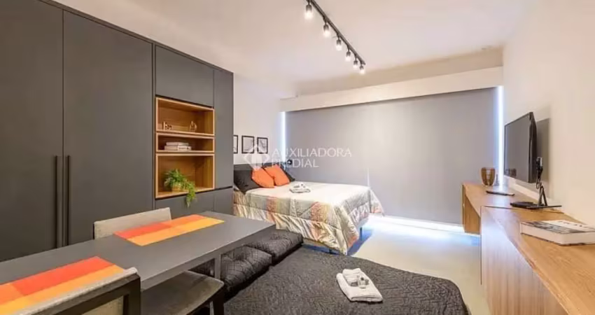 Loft com 1 quarto à venda na Rua Curvelo, 100, Petrópolis, Porto Alegre