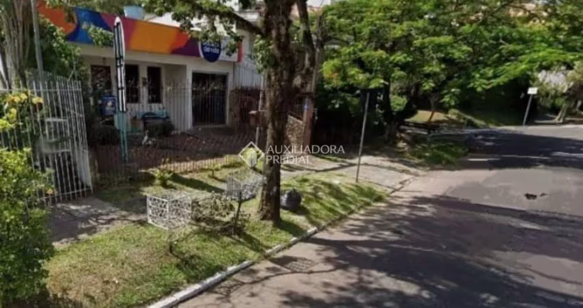 Casa com 3 quartos à venda na Avenida Engenheiro Alfredo Correa Daudt, 375, Boa Vista, Porto Alegre