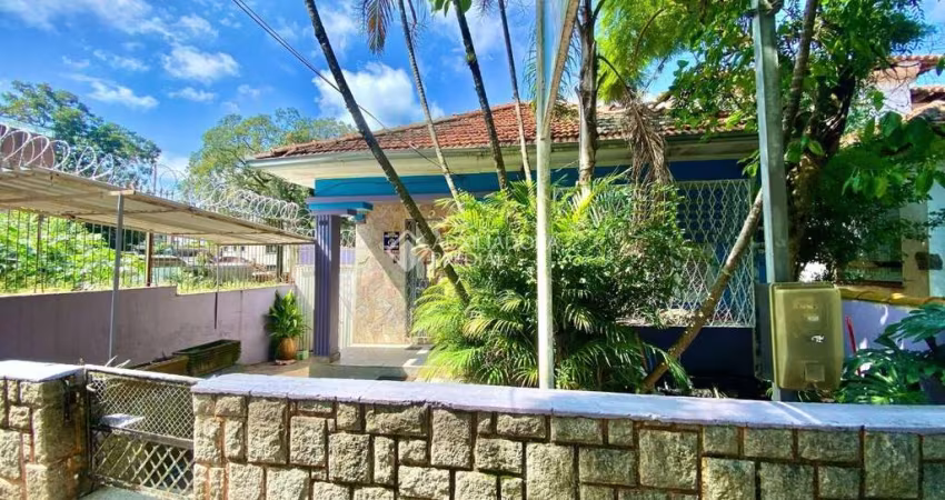 Casa com 3 quartos à venda na Rua General Souza Doca, 192, Petrópolis, Porto Alegre