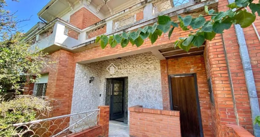 Casa com 4 quartos à venda na Rua Visconde do Rio Branco, 711, Floresta, Porto Alegre