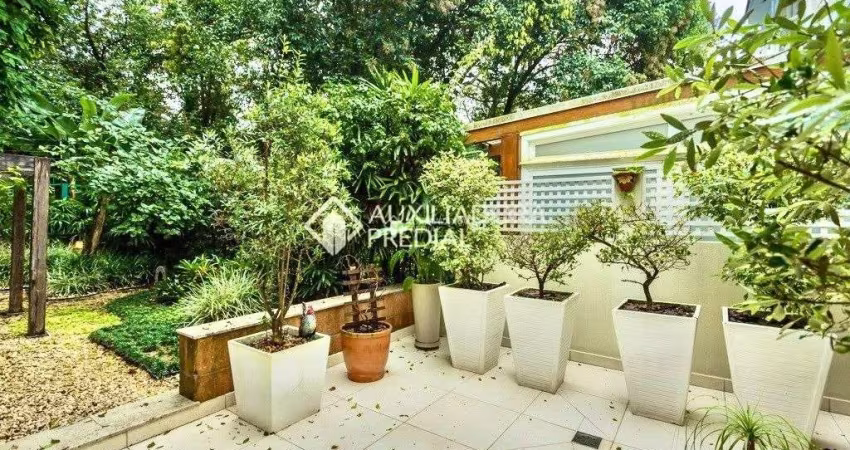Casa em condomínio fechado com 3 quartos à venda na Rua de La Grange, 200, Três Figueiras, Porto Alegre
