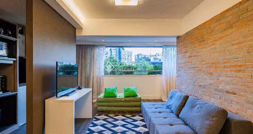 Apartamento com 1 quarto à venda na Avenida Luiz Manoel Gonzaga, 470, Três Figueiras, Porto Alegre