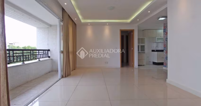 Apartamento com 3 quartos à venda na Rua Jari, 359, Passo da Areia, Porto Alegre