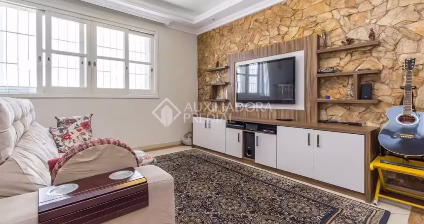 Casa em condomínio fechado com 3 quartos à venda na Rua Artigas, 191, Petrópolis, Porto Alegre
