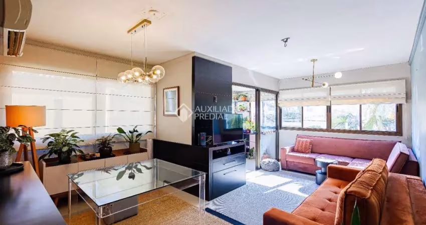 Apartamento com 2 quartos à venda na Rua Guilherme Klippel, 234, Passo da Areia, Porto Alegre