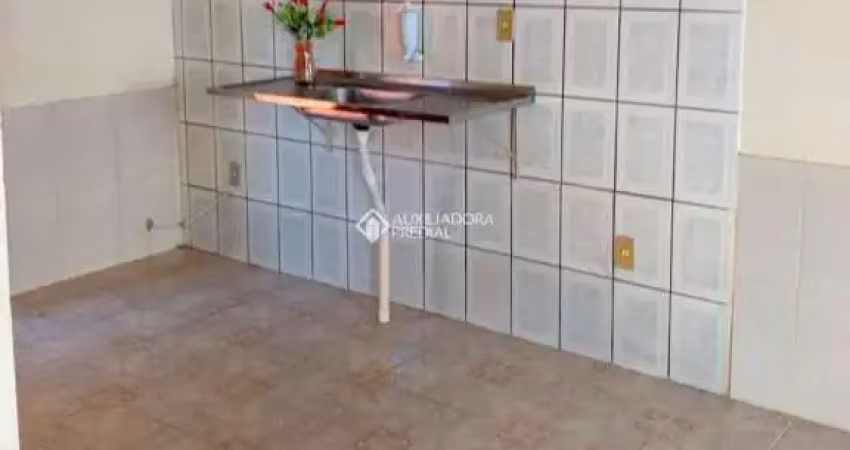 Casa em condomínio fechado com 1 quarto à venda na Rua Padre João Batista Reus, 3036, Camaquã, Porto Alegre