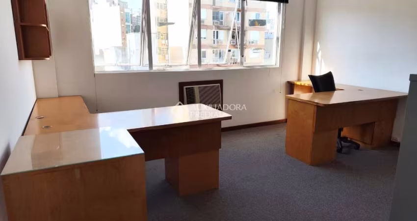 Sala comercial à venda na Rua Washington Luiz, 862, Centro Histórico, Porto Alegre
