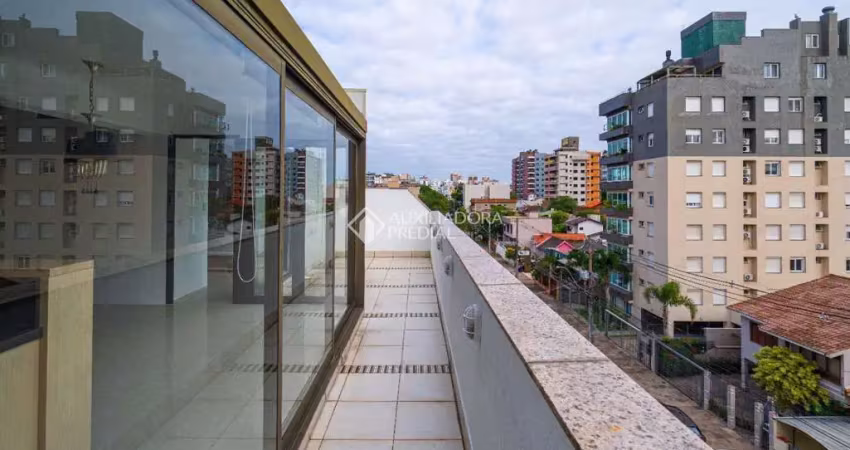 Cobertura com 3 quartos à venda na Rua General Pedro Bittencourt, 56, Passo da Areia, Porto Alegre