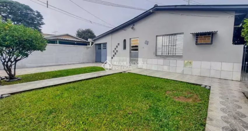 Casa com 3 quartos à venda na José Veríssimo, 1916, Harmonia, Canoas