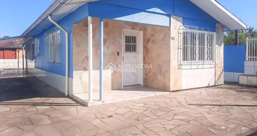Casa com 3 quartos à venda na Rua Bolívia, 491, São José, Canoas