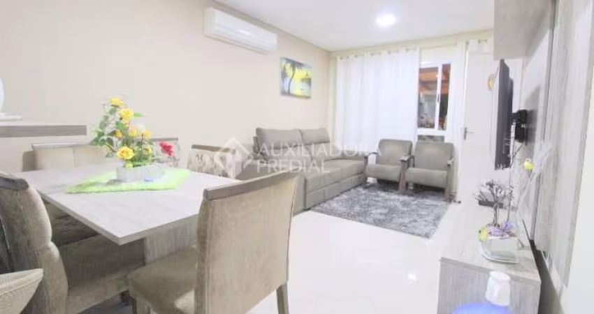 Casa em condomínio fechado com 3 quartos à venda na Avenida Obedy Cândido Vieira, 801, Central Parque, Cachoeirinha