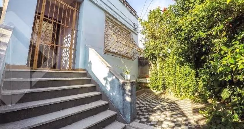 Casa em condomínio fechado com 3 quartos à venda na Rua Guilherme Alves, 1676, Petrópolis, Porto Alegre