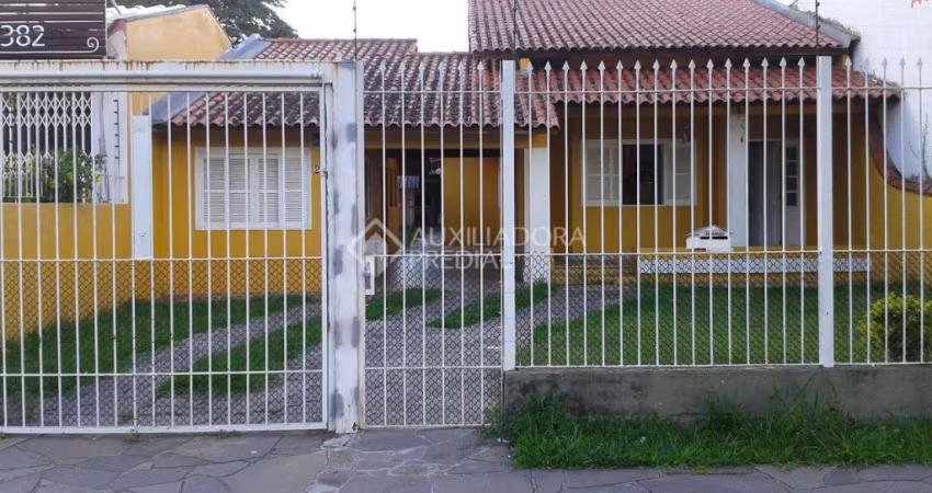 Casa em condomínio fechado com 4 quartos à venda na Rua Doutor Barcelos, 2365, Tristeza, Porto Alegre