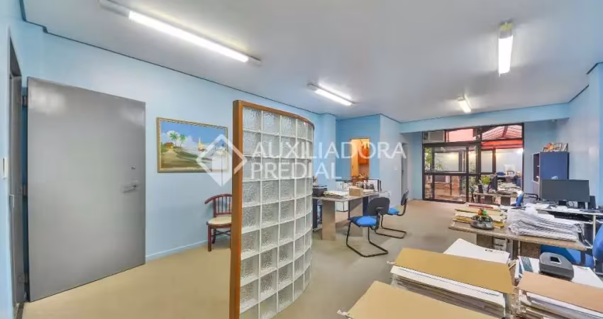Sala comercial à venda na Rua Coronel Fernando Machado, 981, Centro Histórico, Porto Alegre