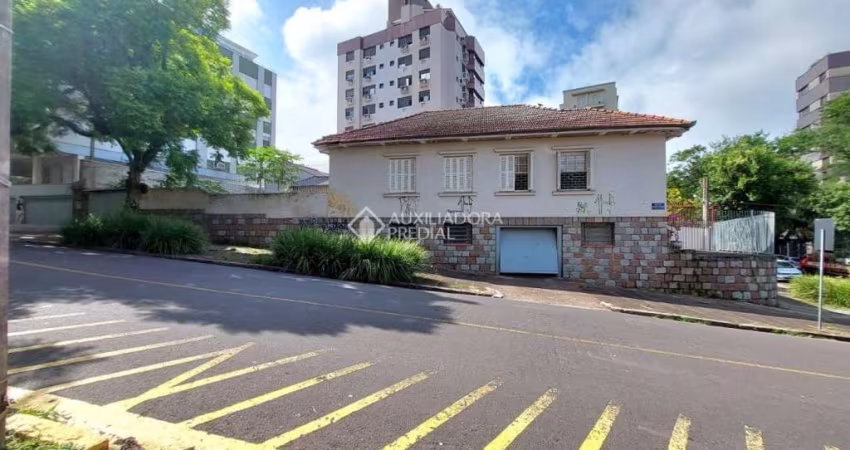 Casa em condomínio fechado com 4 quartos à venda na Rua Carlos Von Koseritz, 960, São João, Porto Alegre