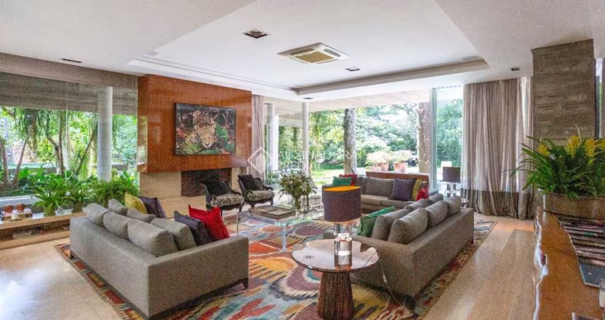 Casa com 3 quartos à venda na Rua Doutor Barbosa Gonçalves, 451, Chácara das Pedras, Porto Alegre