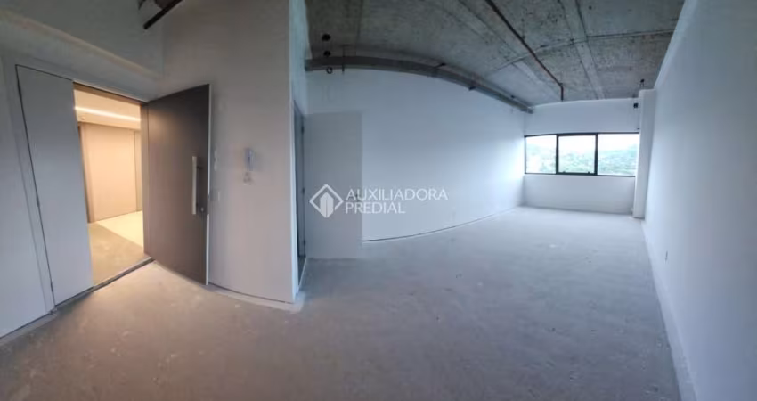 Sala comercial à venda na Rua Coronel Aparício Borges, 260, Glória, Porto Alegre