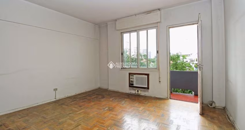 Apartamento com 3 quartos à venda na Avenida Cristóvão Colombo, 2424, Floresta, Porto Alegre
