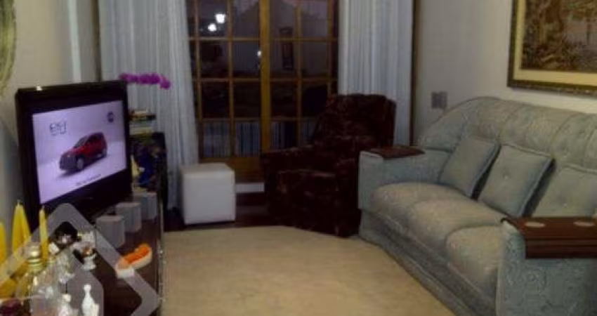 Casa em condomínio fechado com 3 quartos à venda na Rua João Abbott, 438, Petrópolis, Porto Alegre