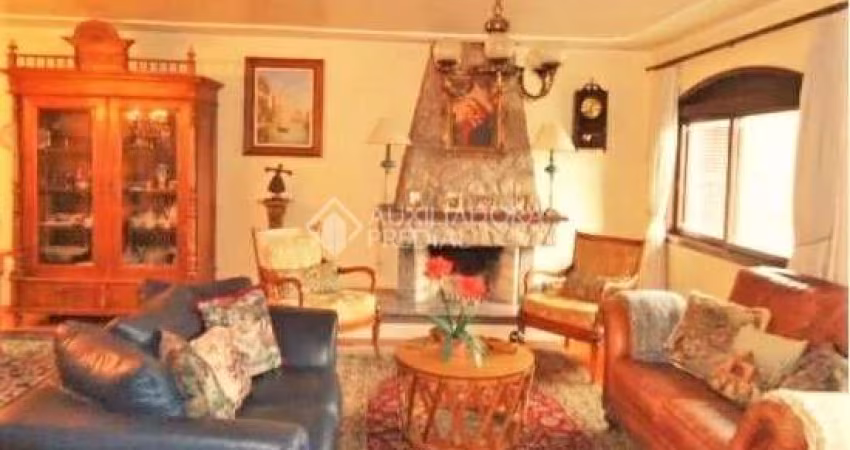 Casa com 3 quartos à venda na Rua Maestro Salvador Campanella, 104, Jardim Itu Sabará, Porto Alegre