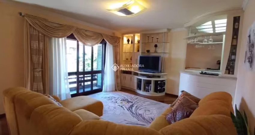 Casa com 3 quartos à venda na Rua André Michelon, 107, Cruzeiro, Caxias do Sul