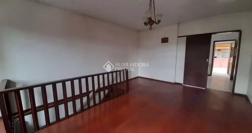 Casa com 3 quartos à venda na Rua Tarquinio Zambelli, 526, Nossa Senhora de Lourdes, Caxias do Sul