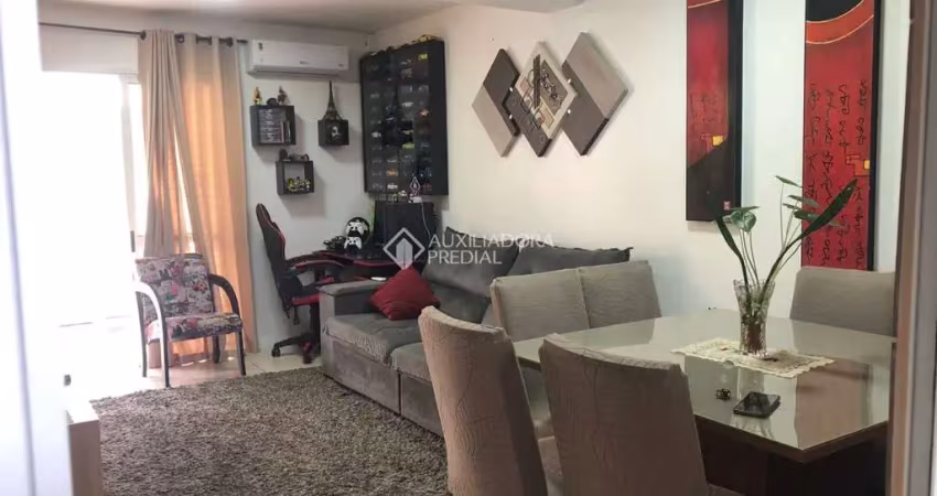 Casa em condomínio fechado com 2 quartos à venda na Rua Tercílio Fochesato, 577, Nossa Senhora do Rosário, Caxias do Sul