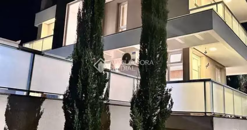Casa com 3 quartos à venda na Rua Rafael de Lorenzi, 1039, Ana Rech, Caxias do Sul