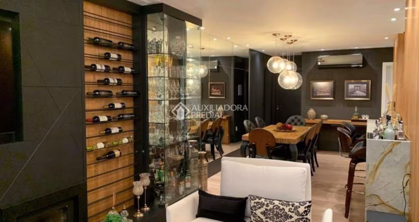 Apartamento com 2 quartos à venda na RICARDO STURMHOFFE, 240, Centro, Gramado
