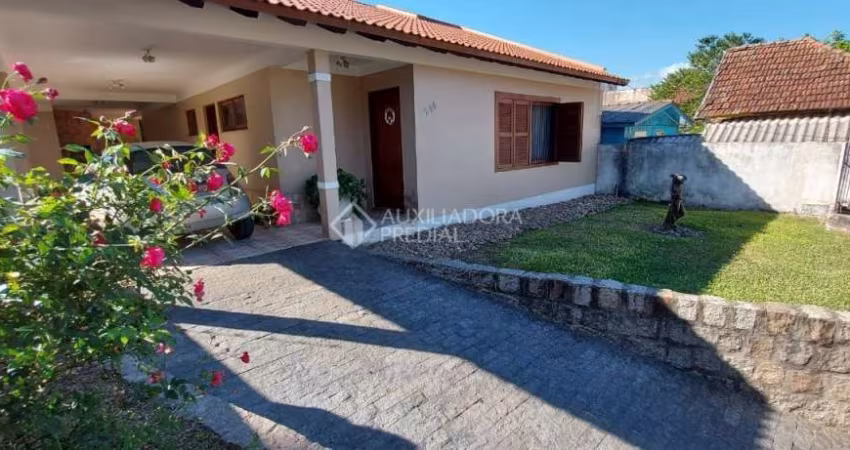 Casa em condomínio fechado com 3 quartos à venda na DOUTOR JOSE MONTAURI, 215, Centro, Guaíba