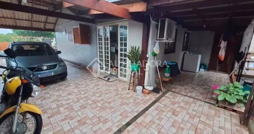 Casa com 2 quartos à venda na Rua Alcides Sabedot, 307, Estância Velha, Canoas