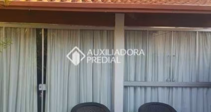 Casa com 3 quartos à venda na Rua Therezinha Rocha da Silva, 43, Aberta dos Morros, Porto Alegre