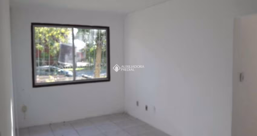 Apartamento com 2 quartos à venda na Rua Professor João de Souza Ribeiro, 155, Humaitá, Porto Alegre