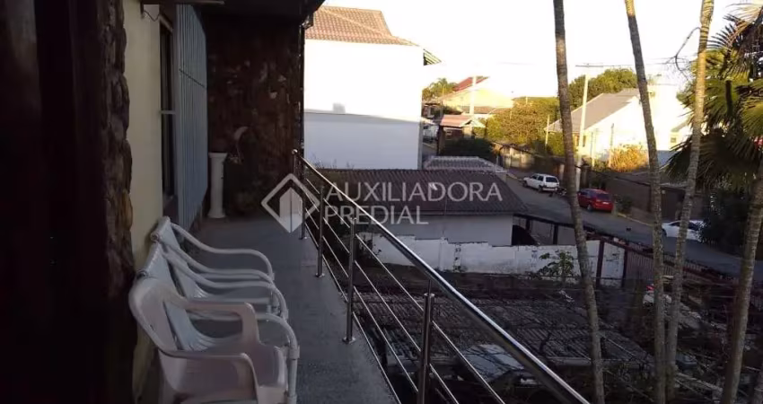 Casa em condomínio fechado com 5 quartos à venda na Rua Argentina, 258, São José, Canoas