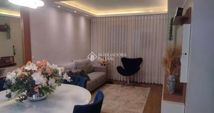Casa em condomínio fechado com 3 quartos à venda na Rua República, 2708, Harmonia, Canoas