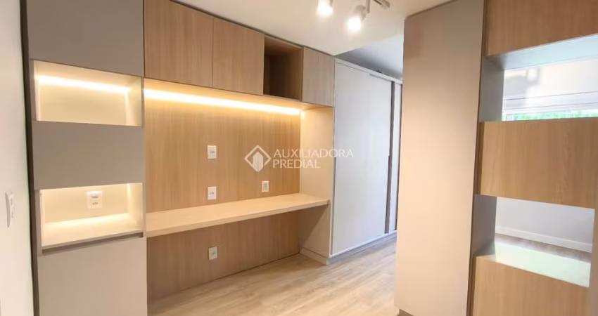 Apartamento com 1 quarto à venda na Avenida Coronel Lucas de Oliveira, 2303, Petrópolis, Porto Alegre