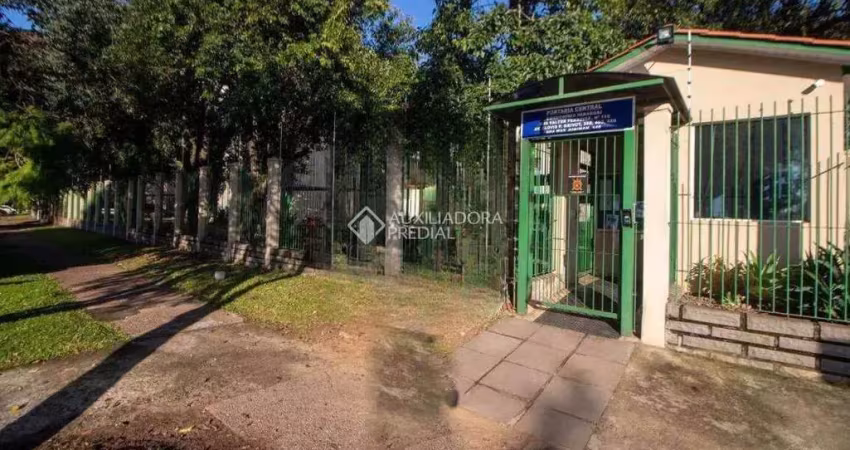 Apartamento com 2 quartos à venda na Avenida Clóvis Paim Grivot, 450, Humaitá, Porto Alegre
