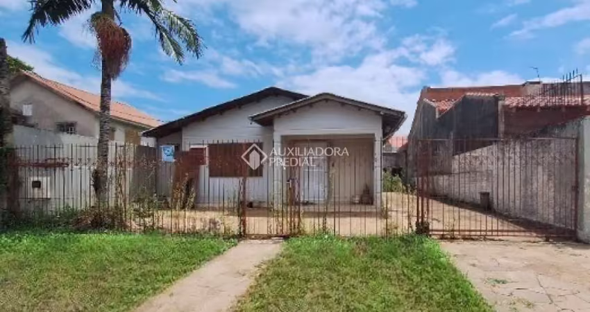 Casa com 3 quartos à venda na DAS SAMAMBAIAS, 36, Harmonia, Canoas
