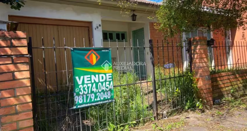 Terreno à venda na Rua São Francisco, 128, Nossa Senhora das Graças, Canoas