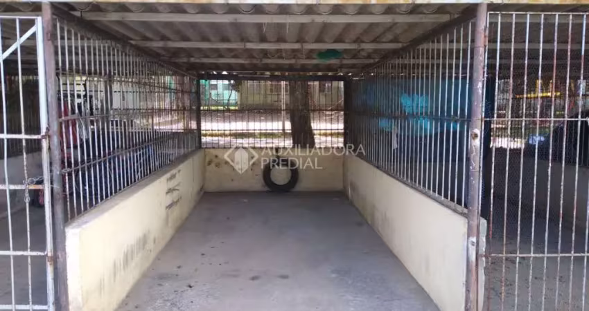 Garagem à venda na Rua Max Juniman, 35, Humaitá, Porto Alegre