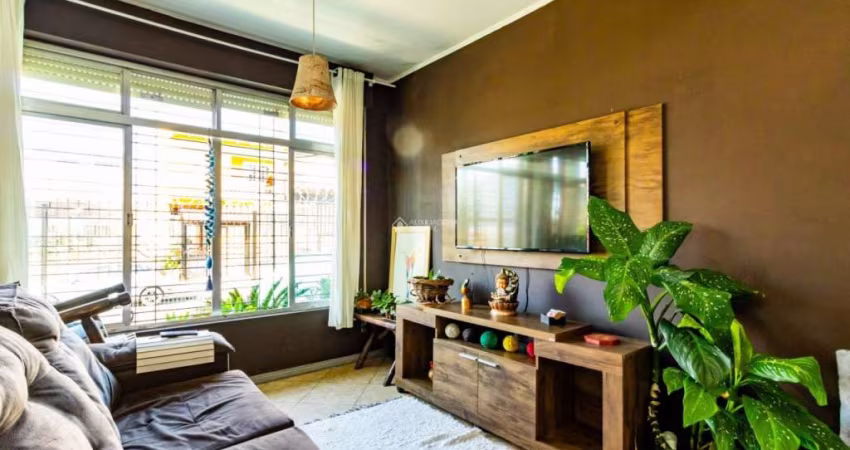 Casa com 3 quartos à venda na Rua Rezende Costa, 558, Sarandi, Porto Alegre