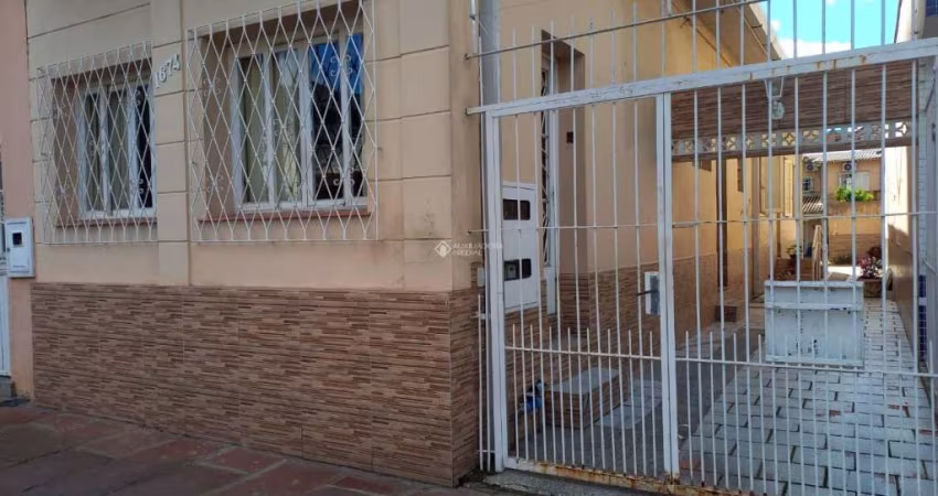 Casa com 2 quartos à venda na Rua São Manoel, 1674, Rio Branco, Porto Alegre