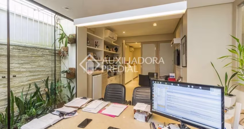 Sala comercial à venda na Rua João Abbott, 257, Petrópolis, Porto Alegre