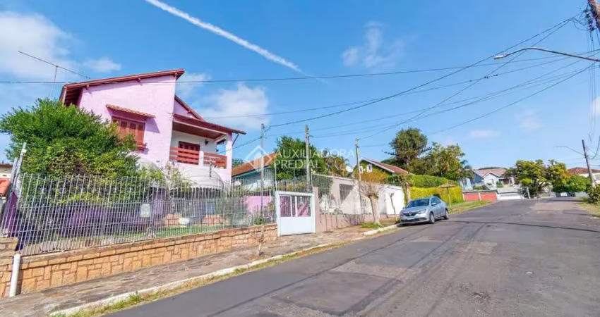 Casa em condomínio fechado com 5 quartos à venda na Rua Januário Scalzilli, 322, Santa Tereza, Porto Alegre