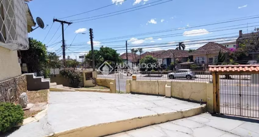 Casa com 2 quartos à venda na Avenida Professor Oscar Pereira, 3299, Glória, Porto Alegre