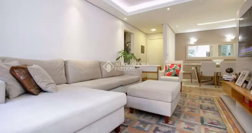 Apartamento com 3 quartos à venda na Avenida Coronel Lucas de Oliveira, 1500, Petrópolis, Porto Alegre