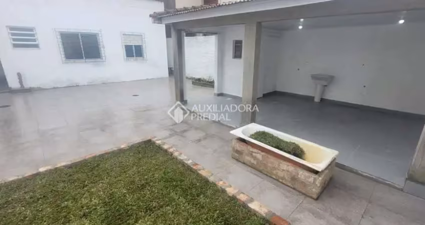 Casa com 2 quartos à venda na Rua Aurélio Porto, 131, Partenon, Porto Alegre